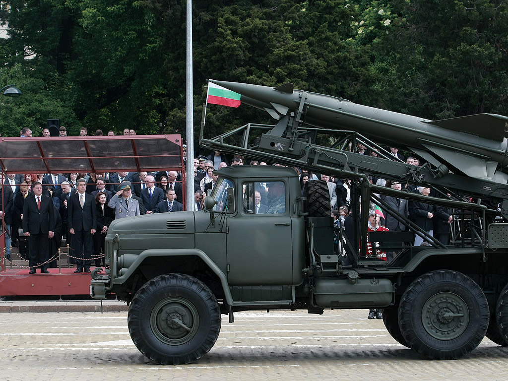 Военния парад в столицата на представителните части на Българската армия