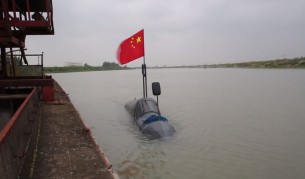 Китайски селянин си построи подводница за два месеца