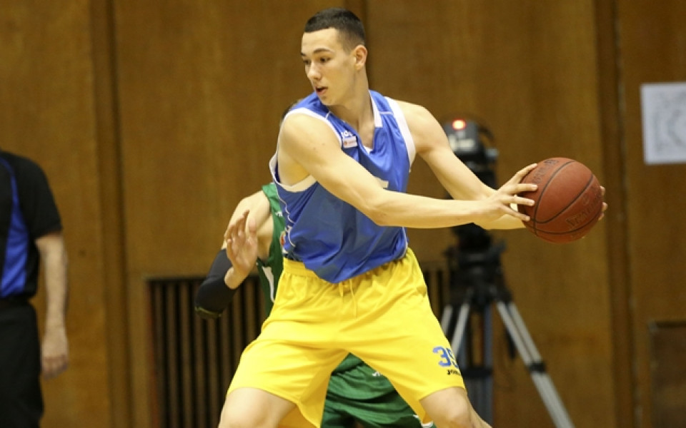 Баскетболистът Йордан Минчев най-добър сред младите за август