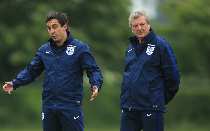 Гари Невил: Ходжсън трябва да води Англия и след Евро 2016