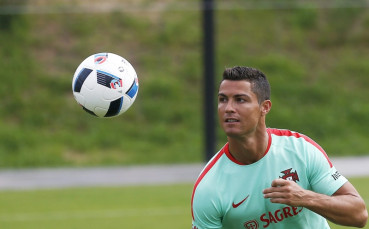 Роналдо се обърна към феновете преди мача с Исландия