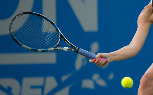 Домакинът Австралия започна с победа над Канада с 2 1