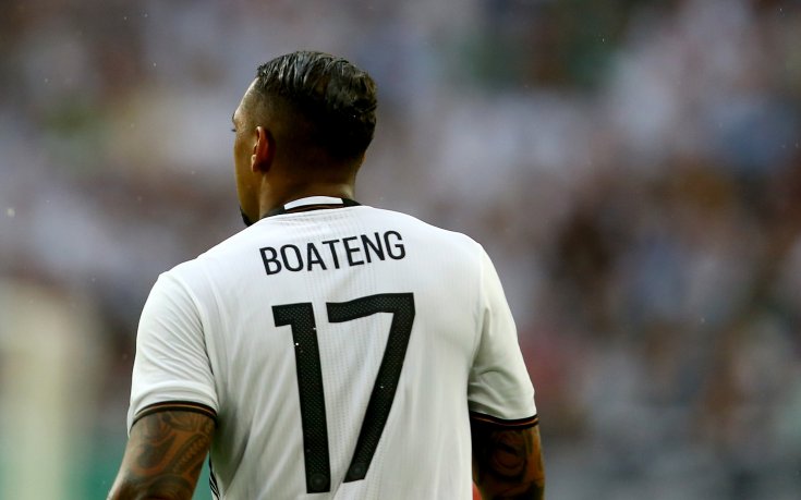 Жером Боатенг аут за мача с Франция