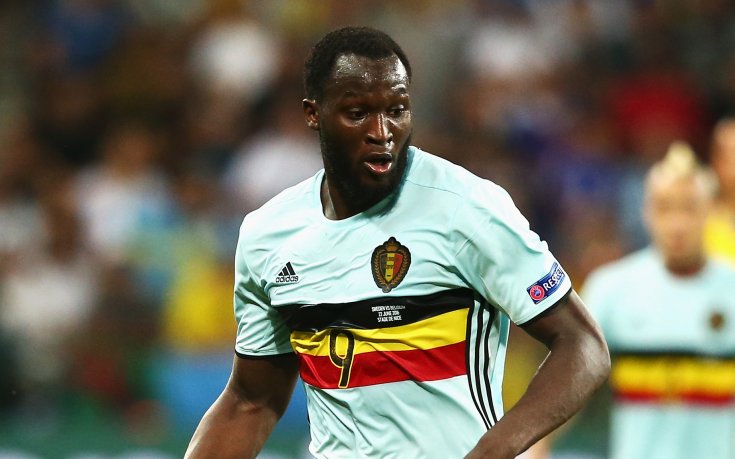 Лукаку намекна, че ще напусне Евертън