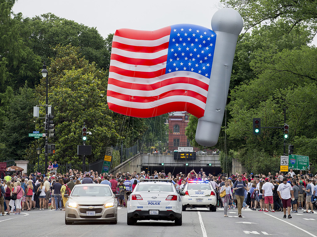 Денят на независимостта бе отбелязан в Съединените щати с тържества в цялата страна и церемония в Белия дом с участието на президента Барак Обама и цялото му семейство