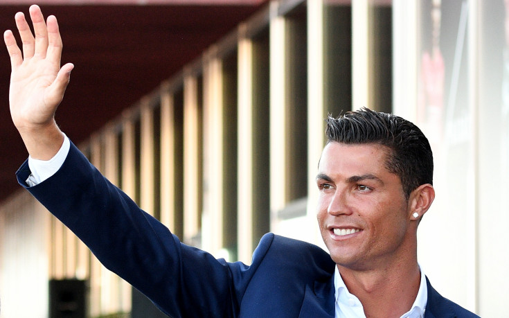 Роналдо предложи финансова помощ на закъсалия остров Мадейра