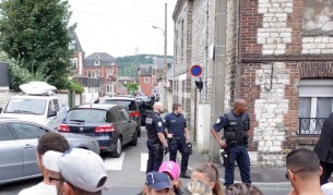 Клане в църква във Франция в името на Аллах