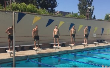 ВИДЕО: Джон Тери шампион по плуване в Челси