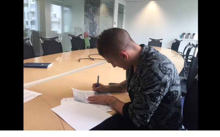 Верати официално поднови договора си с ПСЖ