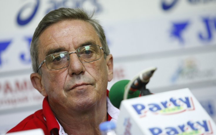 Треньорът на Локо Сф категорично против правилото за играчи до 21 г.