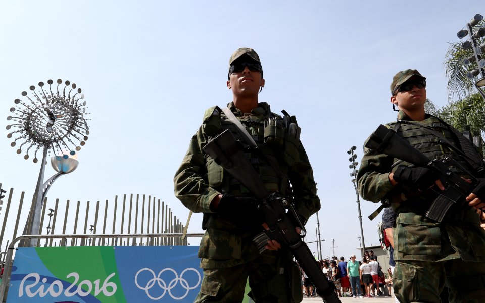 Организаторите на Игрите в Рио засилват охраната