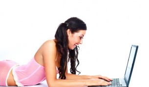 Гледането на порно онлайн води до сексуални проблеми