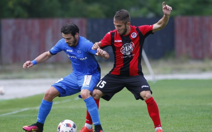 Левски реди контрола с Локо София