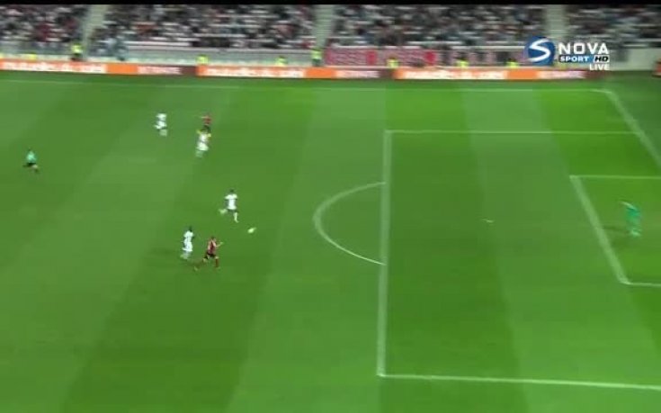 Ница разби Монако, Балотели блести