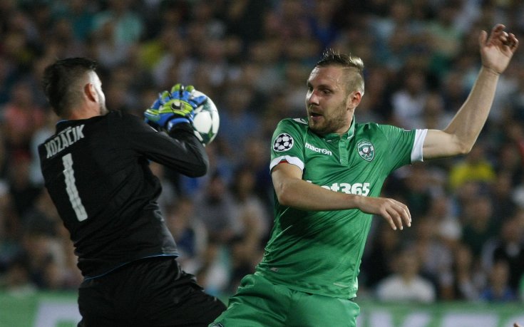 Моци обмисля края на футболната си кариера