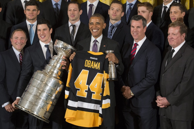 Обама прие хокеистите на Питсбърг в Белия дом1