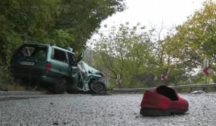 Борят се за живота на децата, ранени до Ребърково