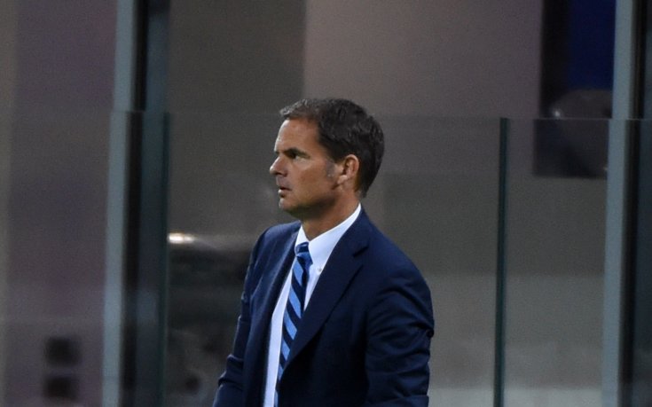 Постът на Де Бур все още е под риск