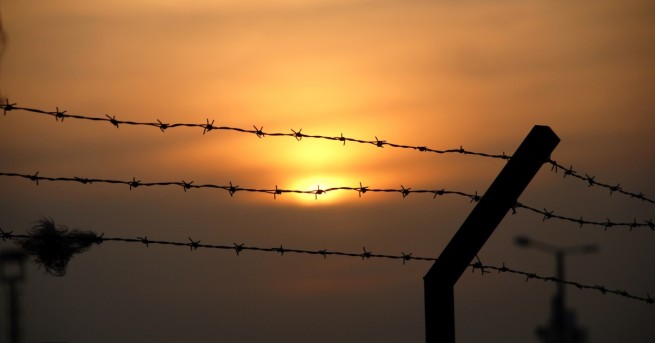 Служители на затворите от десетки места за лишаване от свобода