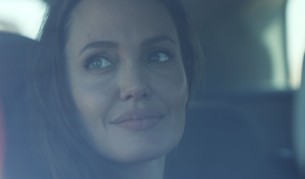 За какво си говориха Джоли и ФБР 4 часа