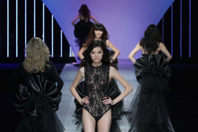 EVE'S Temptation, Седмица на модата в Пекин, Китай 2012/13