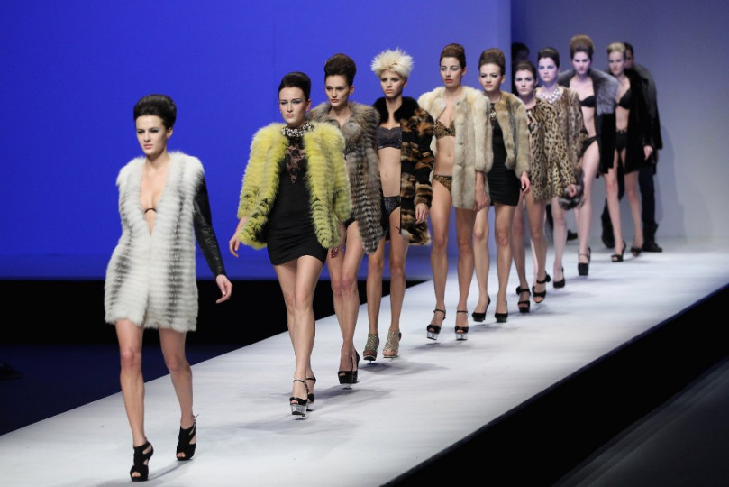 Ревю на Pulaimu Collection по време на Седмица на модата в Пекин, Китай