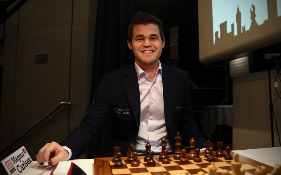 Ново реми между Карлсен и Карякин за световната титла по шахмат
