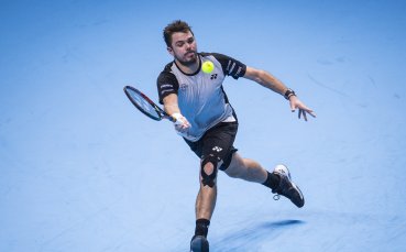 Вавринка се справи с Чилич и запази шансове за полуфинал