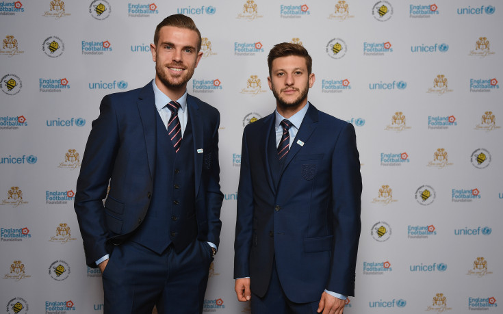 Скандалът се разраства: Хендерсън и Лалана вилнели в стриптийз клуб