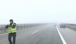 Кола и ТИР паднаха от виадукта на АМ "Тракия", има загинали