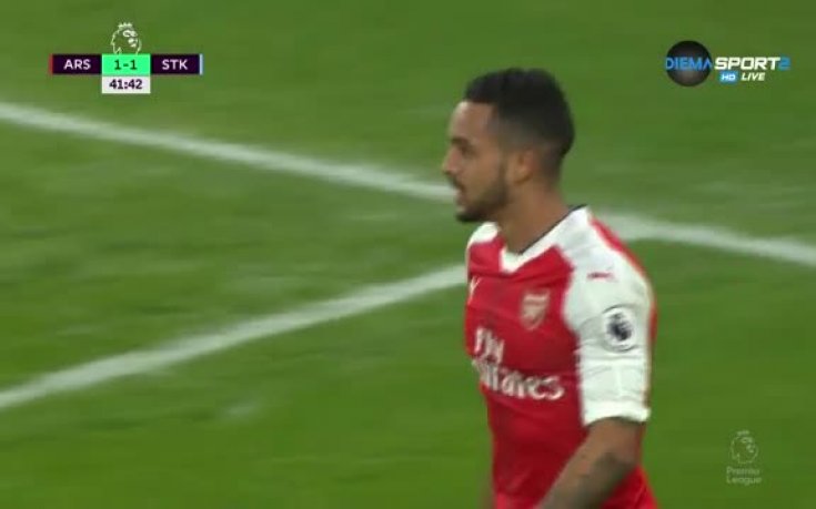 Уолкът изравни срещу Стоук