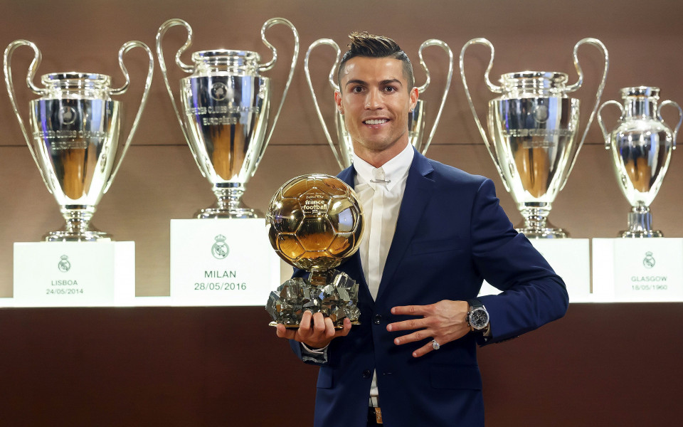 Mundo Deportivo: Роналдо ще получи и приза на ФИФА