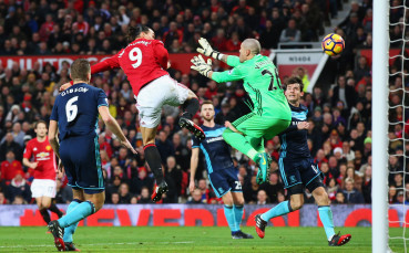 Юнайтед би на 75-ия рожден ден на Сър Алекс с 