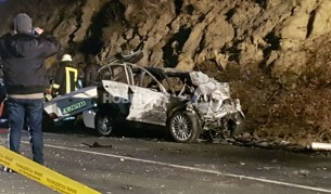 Две коли се удариха, трима загинали