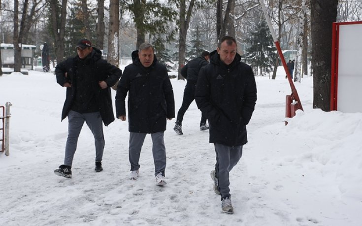 Лошото време внесе промени в подготовката на ЦСКА