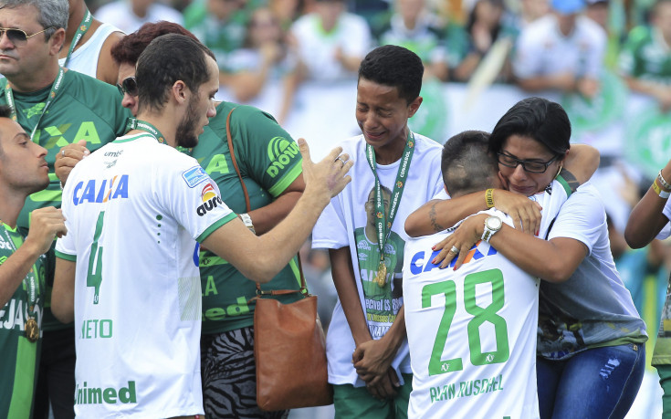 Шапе взе двама от оцелелите в катастрофата за Копа Либетадорес