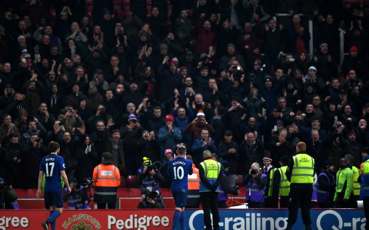 Китайските милиони примамват Рууни