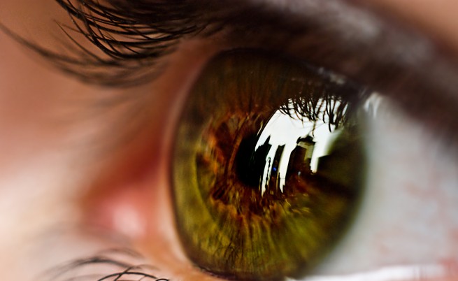 Изумително - вижте как се променя човешкото око