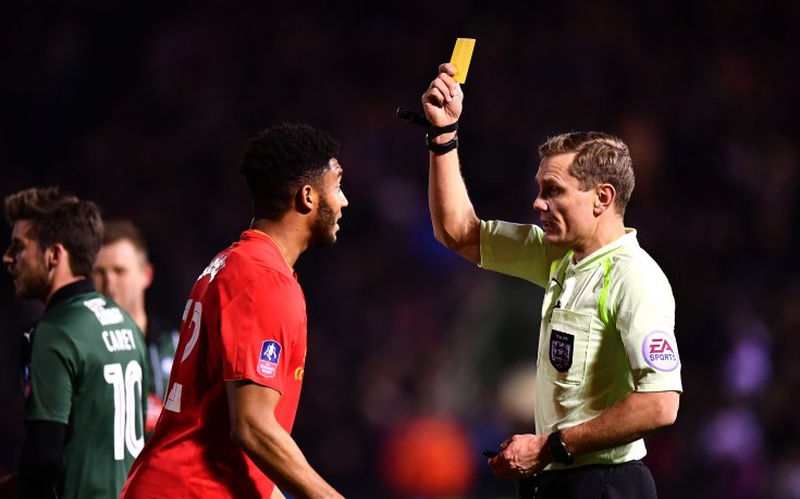 Джо Гомес преподписа за дълго с Ливърпул