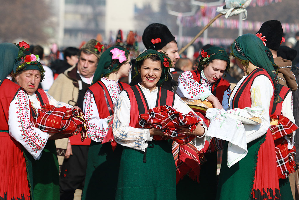 Фестивала Сурва в Перник