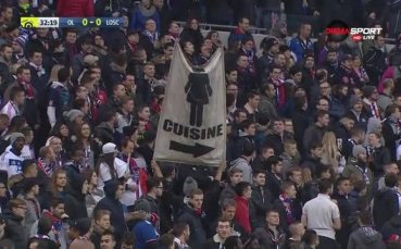 Лил пълни стадиона си с жени, контрира сексизма