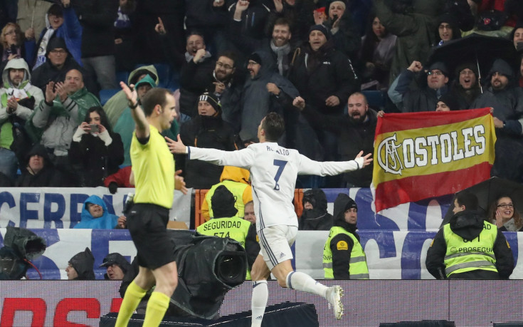 Феновете на 