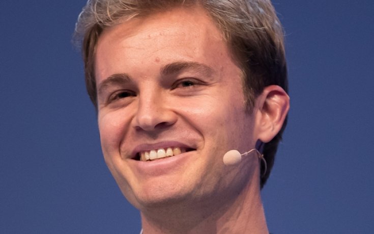 Розберг: Би било логично Фетел да е сред опциите за Мерцедес