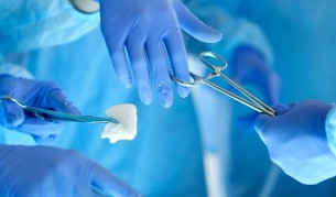 9 месеца по-късно: Мъжът, на когото присадиха ново лице