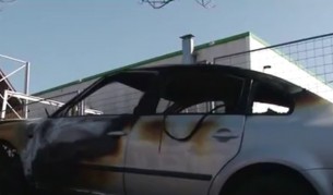 Шофьор подпали автомобил до бензиностанция