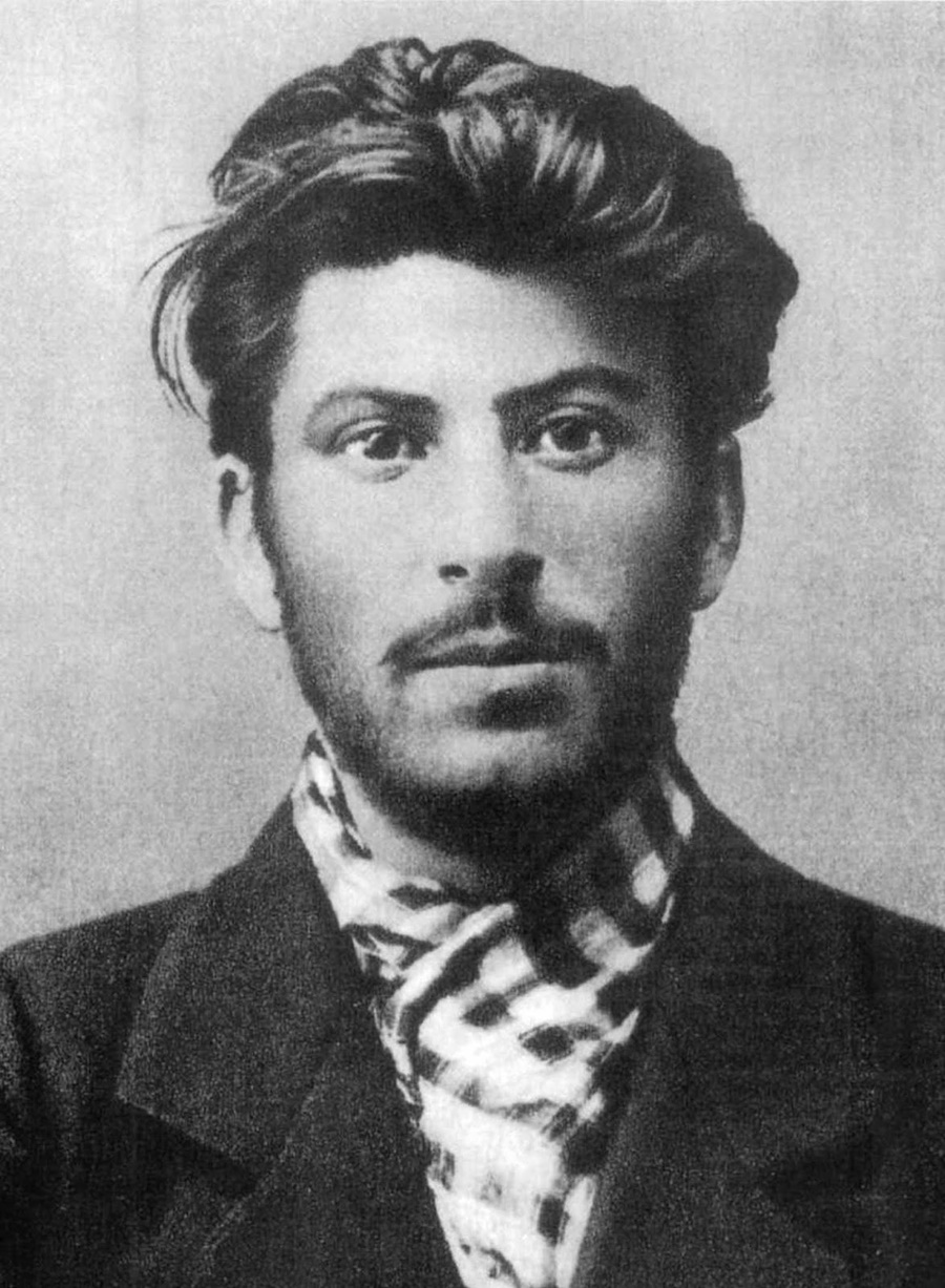 Сталин на 23-годишна възраст.