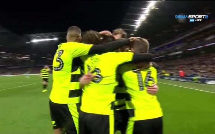 Ранен леден душ за Сити от Хъдърсфийлд