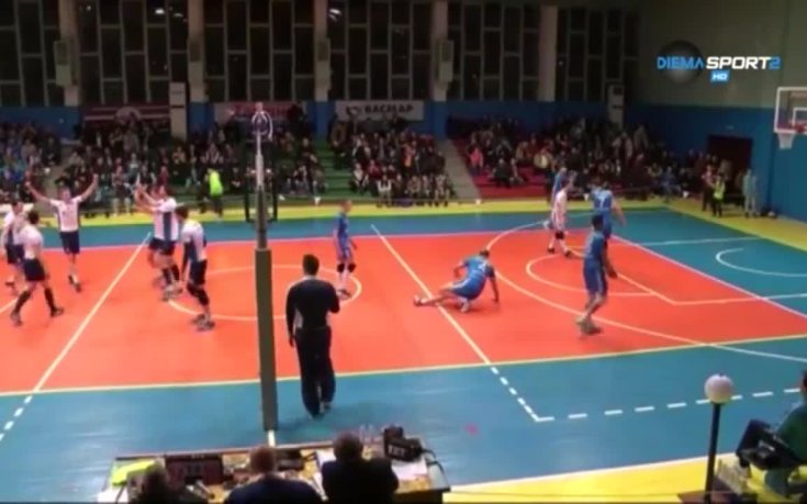 Какво направи волейболният Левски?