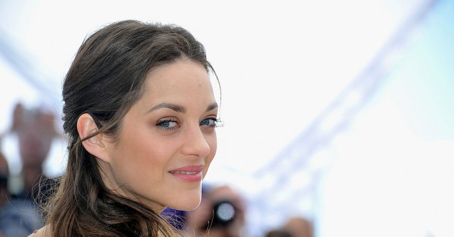 Днес своя 42 ри рожден ден празнува ослепителната Марион Котияр