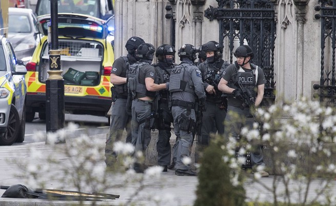 Терористът - 41-годишен британец, приел исляма?